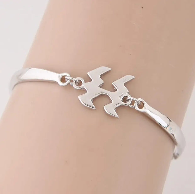 Silbernes Sternzeichen-Logo-Armband - Sternzeichen-Anhänger.de